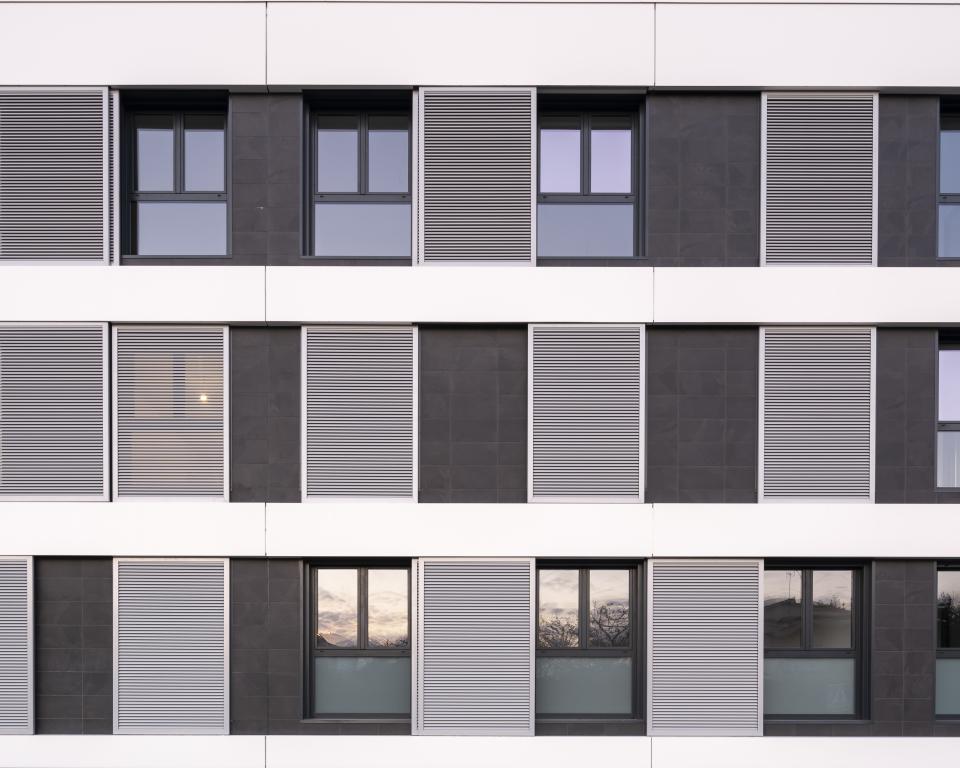Gürsoylar · Minimalseries | Rehau Panjur Sistemleri Gürsoylar · Minimalseries | Cortizo Cor 60 Isı Yalıtımlı Pencere